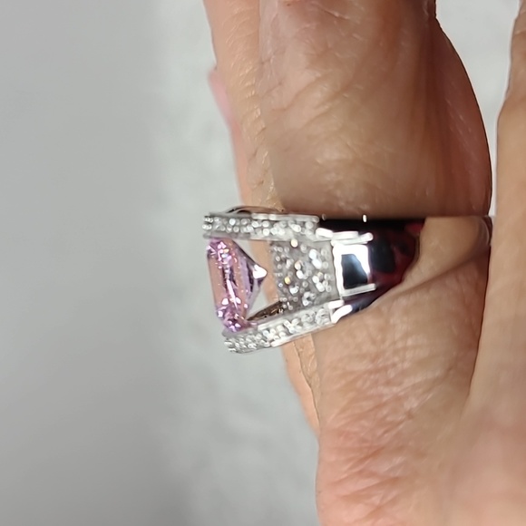 Emerald Cut Pink Sapphire Ring - Picture 8 of 15